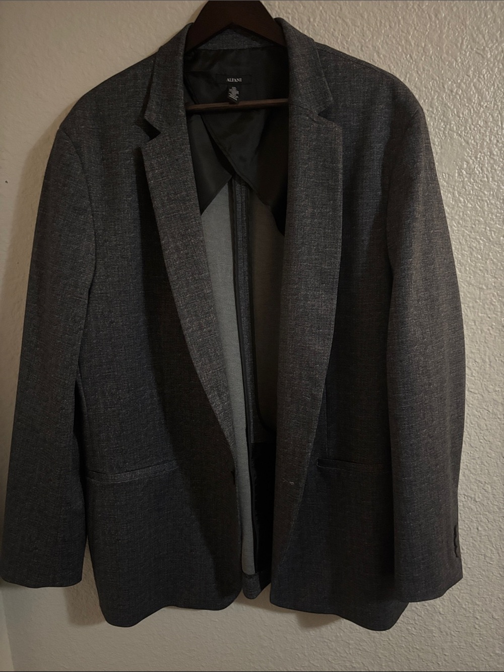 Alfani Dark Gray Men's Blazer - Modern Single-Breasted Sport Coat